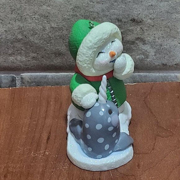 Hallmark Snow Buddies 2022 Christmas Ornament - Picture 7 of 12